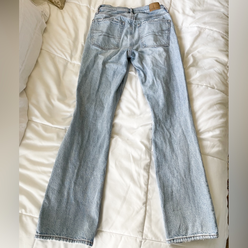 Flared Jeans - Picture 6 of 9
